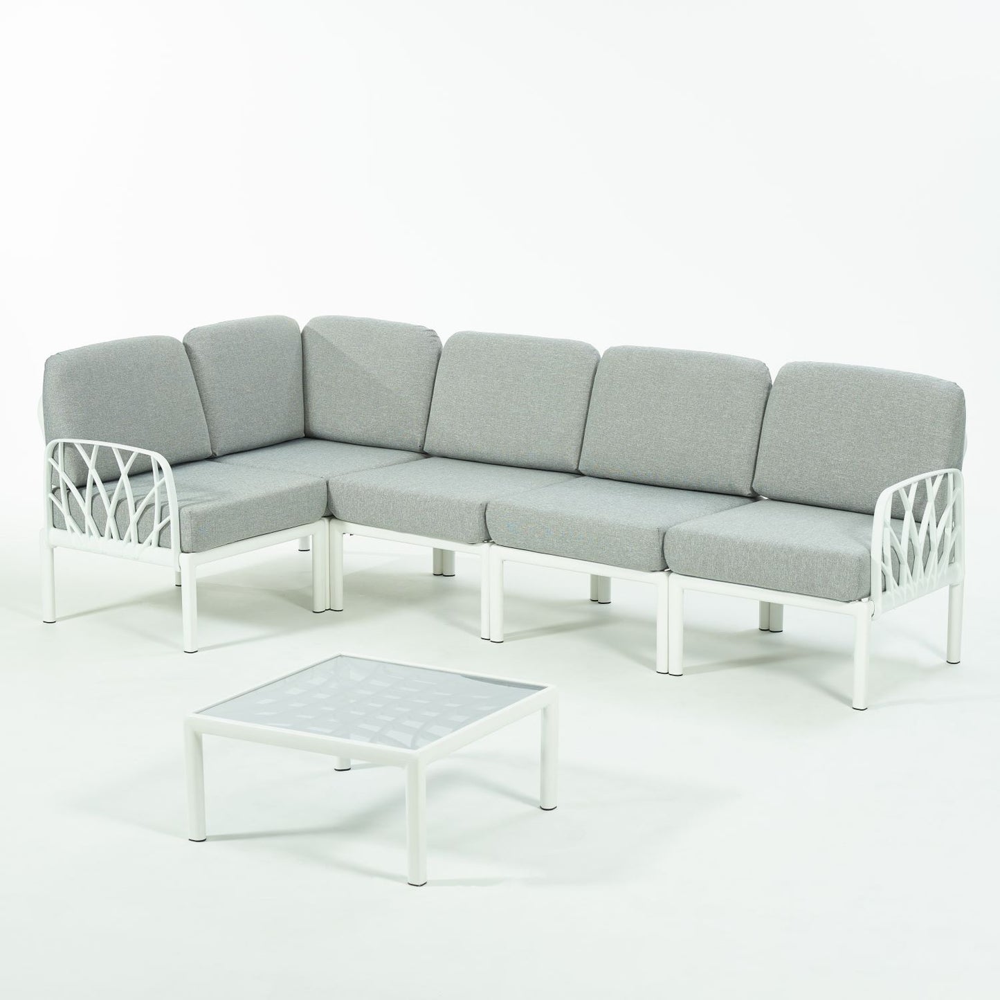 Novussi Garda Sofa Set ''L'' + Glass Center Table